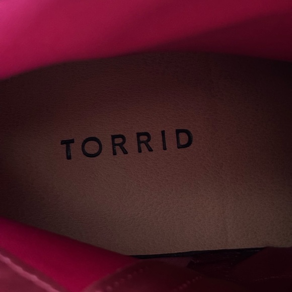 Torrid Pointed Toe Bootie - Picture 11 of 14